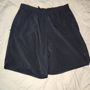 REI Men's Shorts size small